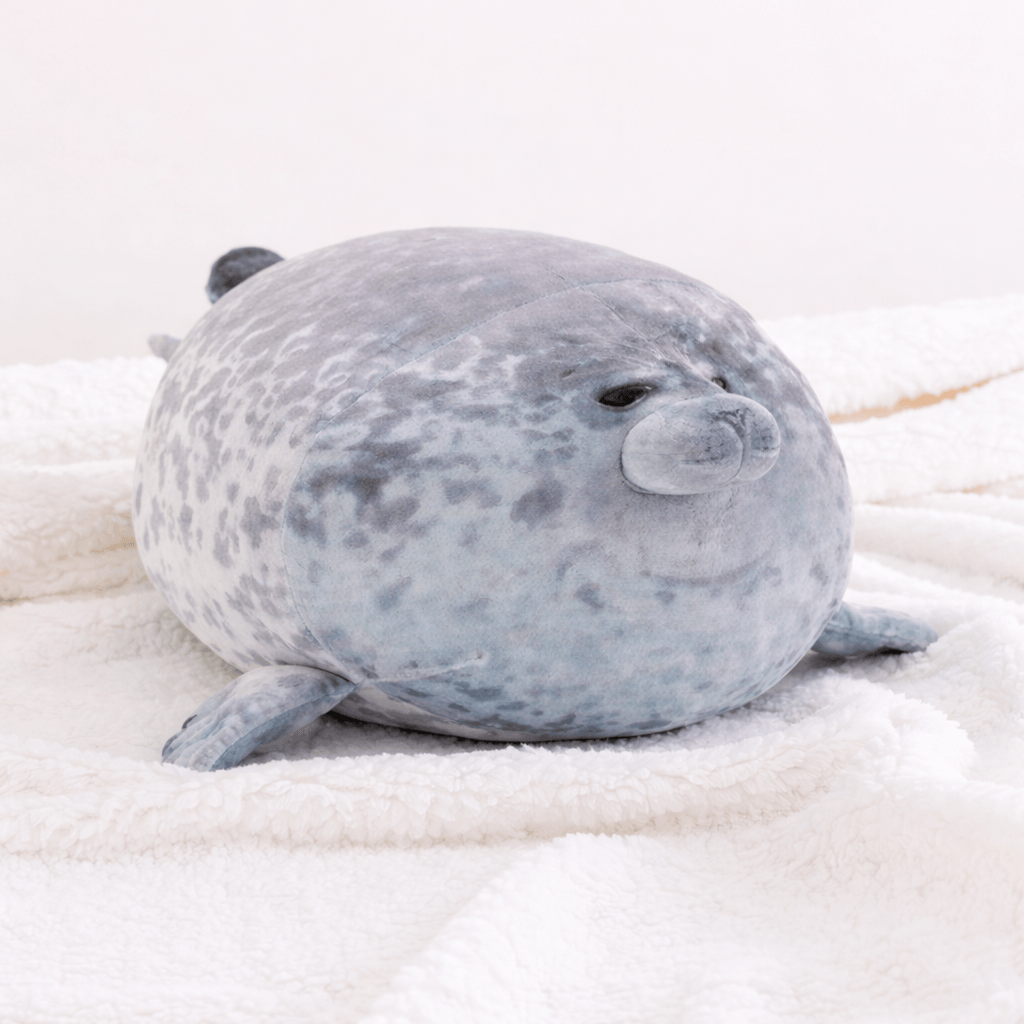 Chubby seal plushie – view 2