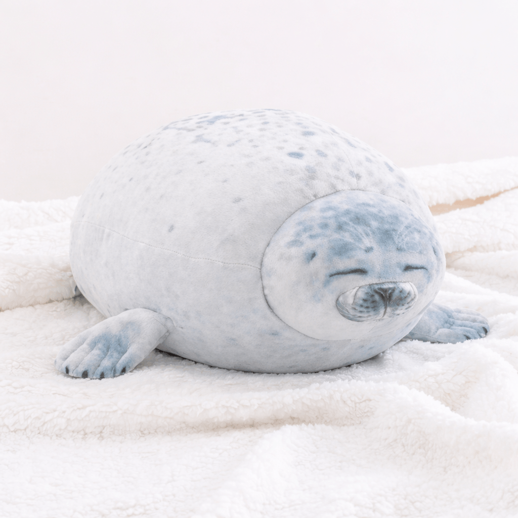 Chubby seal plushie – view 3