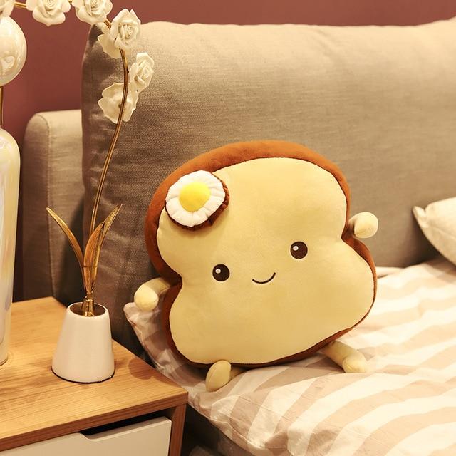 Egg on toast bread plushie – view 1