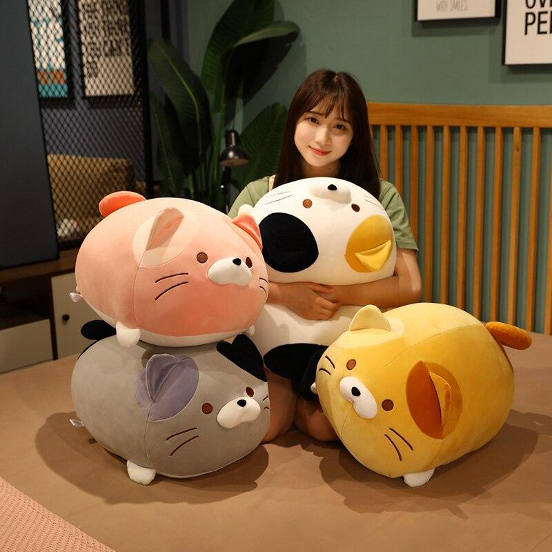 Chubby cat plushie – view 2