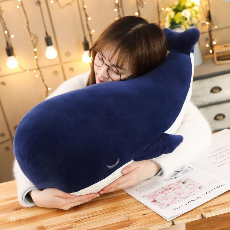 Deep blue whale plushie – view 3